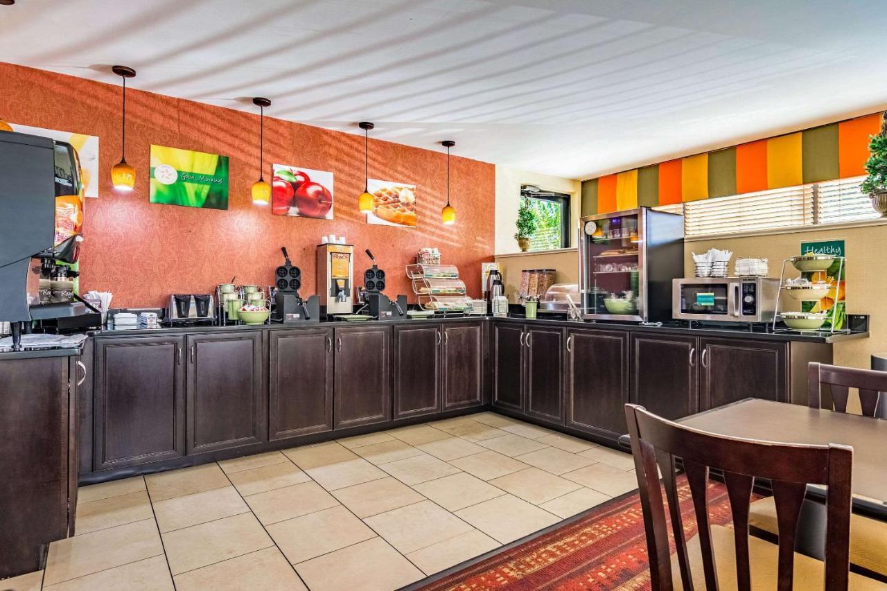 Quality Inn Columbus Near Fort Benning Экстерьер фото